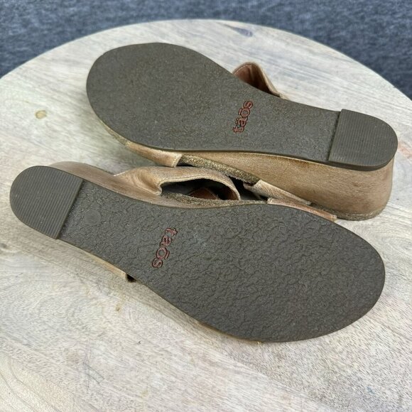 TAOS Soft Leather Womens Wedge Cork Sandals With Brass Accents Size 40 VGUC - Picture 5 of 7